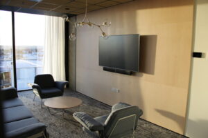 DDB - boardroom, formal meeting spaces