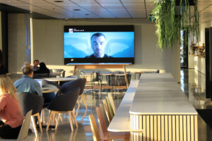 DDB - collaboration and huddle spaces, open area